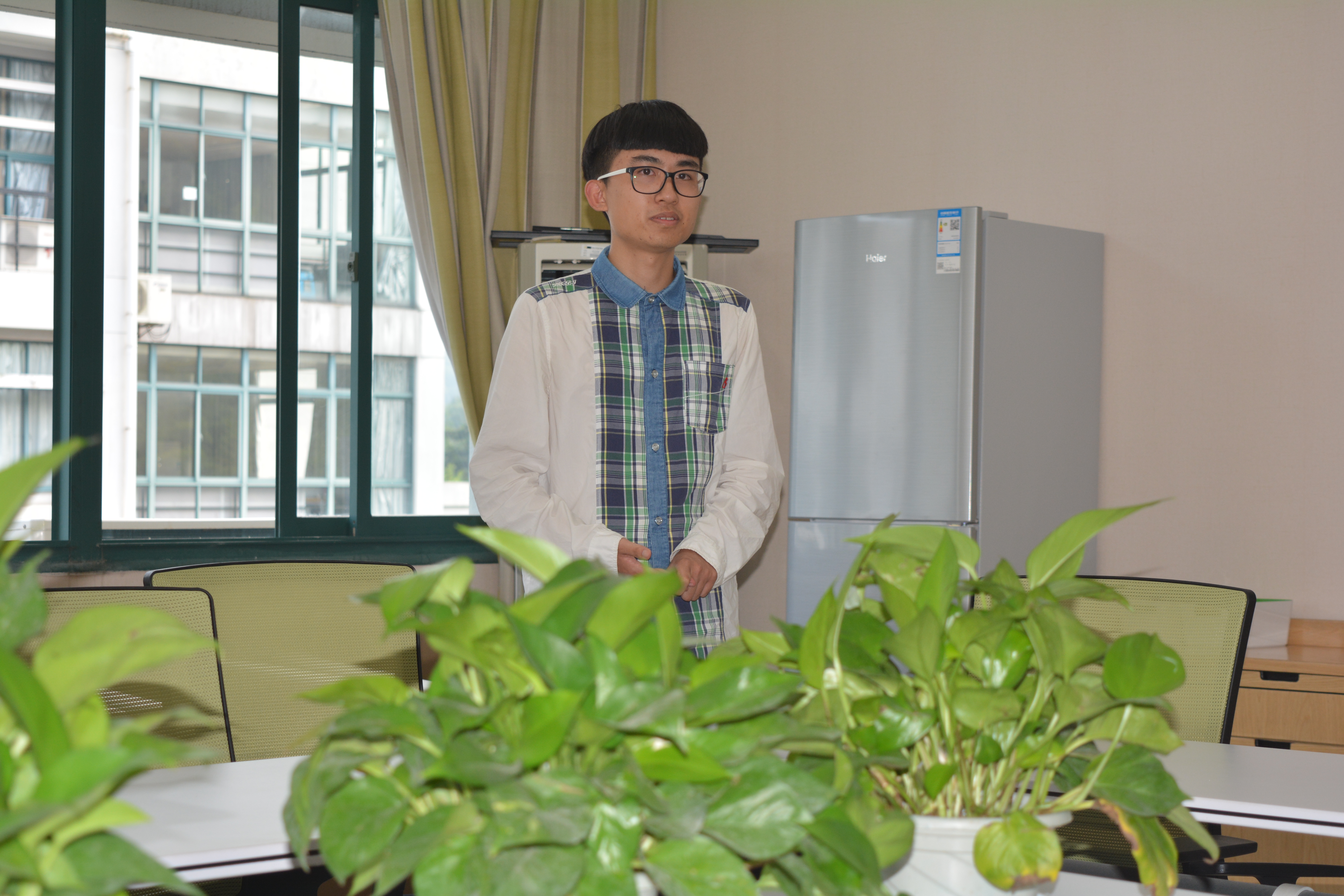 DSC_0213.JPG DSC_0213.JPG